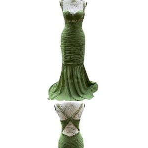 Faviana Couture Shirred Chiffon Mermaid Style Gown Intricate Beads size 10 NWOT